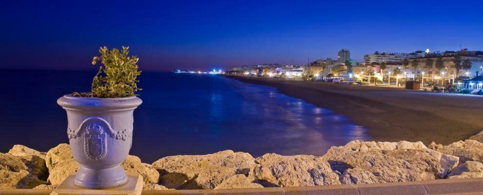 Carihuela Beach Pool Garage Wifi Torremolinos Exteriör bild